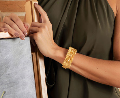 Ambar & Gold Calla Embrace Maxi Handmade Bracelet