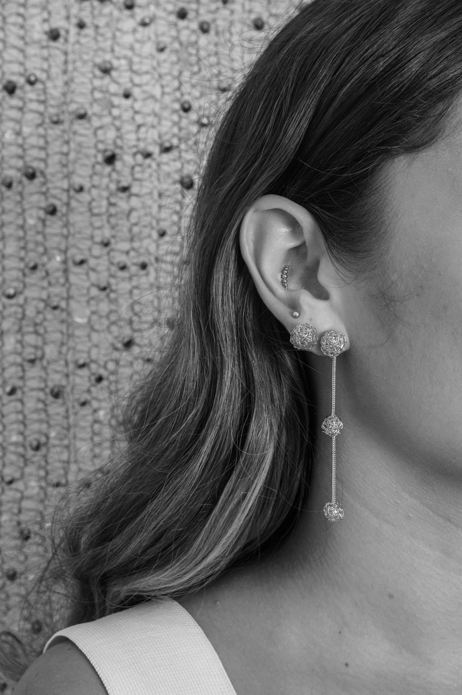 Dangle-Gold-Dome-Trio-Cascade-Handmade-Crochet-Earrings-Model-18k-gold-filled-wire-hypoallergenic-lightweight-statement-brazilian-soul-collection
