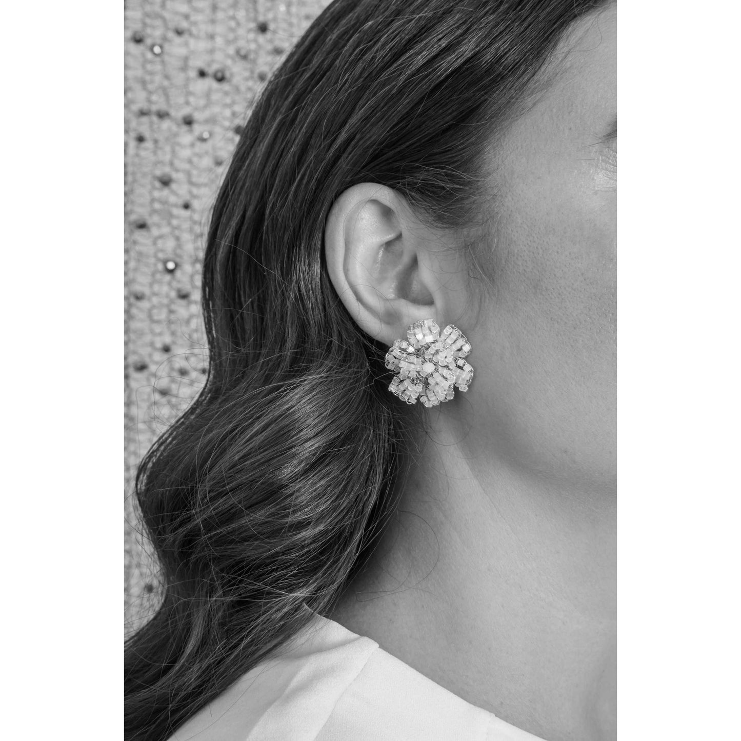 Flower-Post-Aster-Handmade-Crochet-Earrings-model-18k-gold-filled-wire-hypoallergenic-lightweight-statement-brazilian-soul-collection