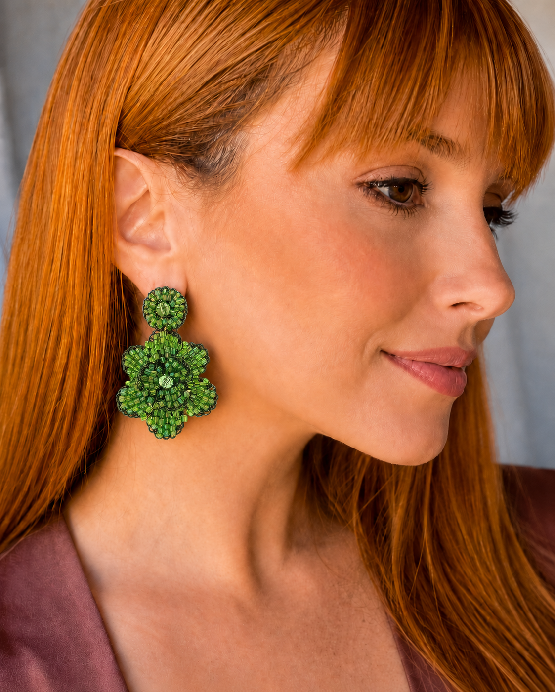 mini floral earrings, hand-crocheted earrings, forest green earrings, green bead earrings, enameled wire earrings, handmade Brazilian earrings, artisan earrings, lightweight dangle earrings, hypoallergenic earrings, nickel free earrings, floral dangle earrings, resort earrings, vacation earrings, day to night earrings, handmade jewelry