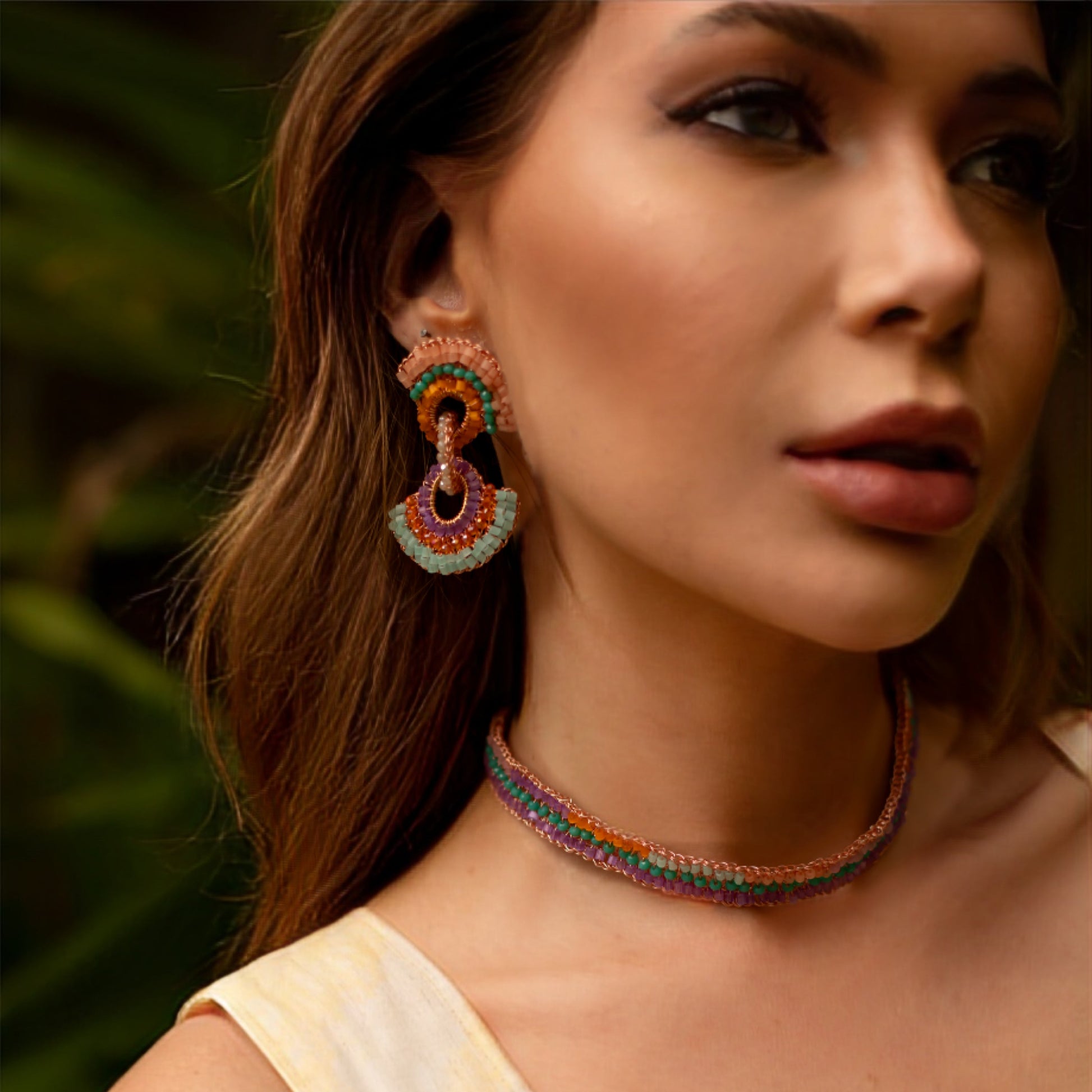 Half-Mandala-Interlock-Links-Green-Pink-Purple-Orange-Gold-Hannah-Handmade-Crochet-Earrings-Necklace-model-18k-gold-filled-wire-hypoallergenic-lightweight-statement-brazilian-soul-collection