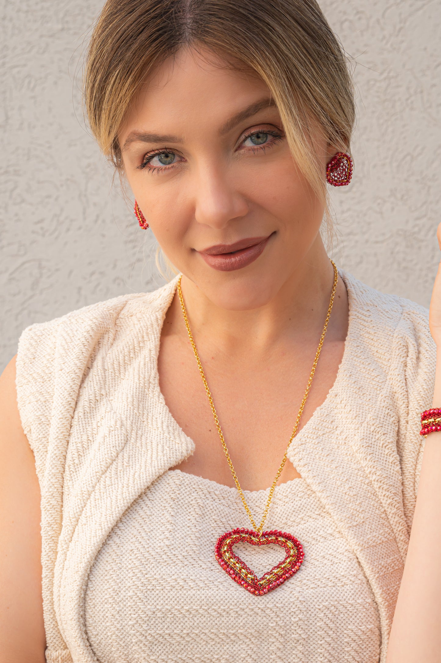 handmade-crochet-heart-shape-earrings-18k-gold-filled-wire-hypoallergenic-lightweight-statement-valentines-drop-collection-red