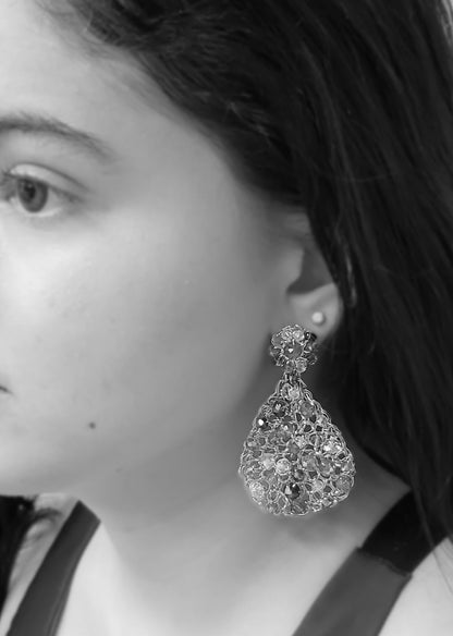 Teardrop-Mesh-Gold-Aurora-Drop-Handmade-Crochet-Earrings-18k-gold-filled-wire-hypoallergenic-lightweight-statement-soul-collection-model
