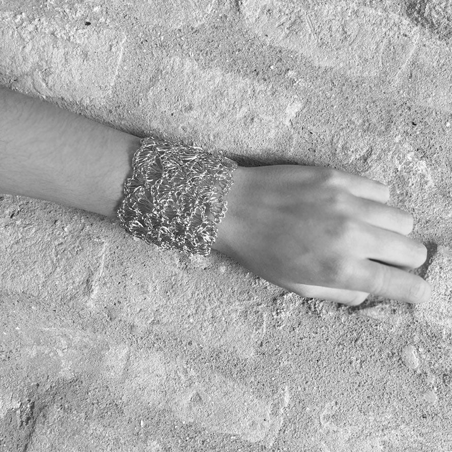 Red & Gold Shells Maxi Handmade Bracelet