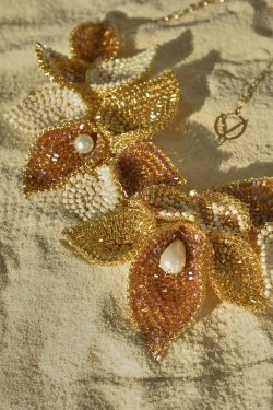 Golden Mix Calla Maxi Handmade Crochet Necklace